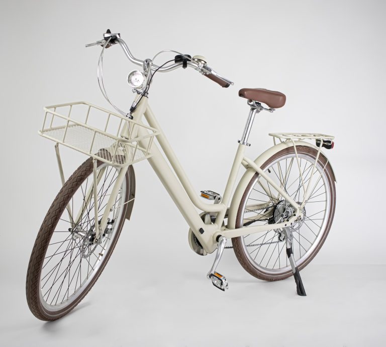 La Rue electric bike low step