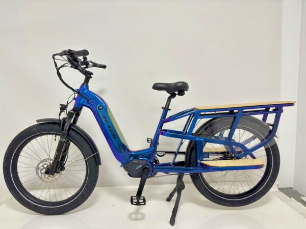 Revom C2 eCargo Bike in Blue