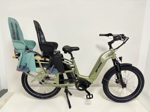 Revom C2 eCargo Bike in Green