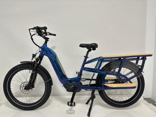 Revom C2 eCargo Bike in Blue